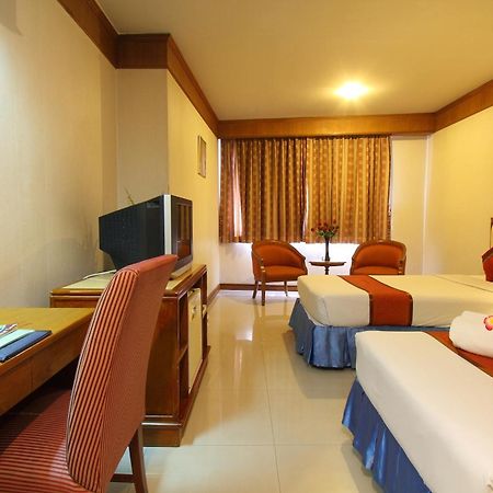 Silom Avenue Inn Bangkok Ngoại thất bức ảnh